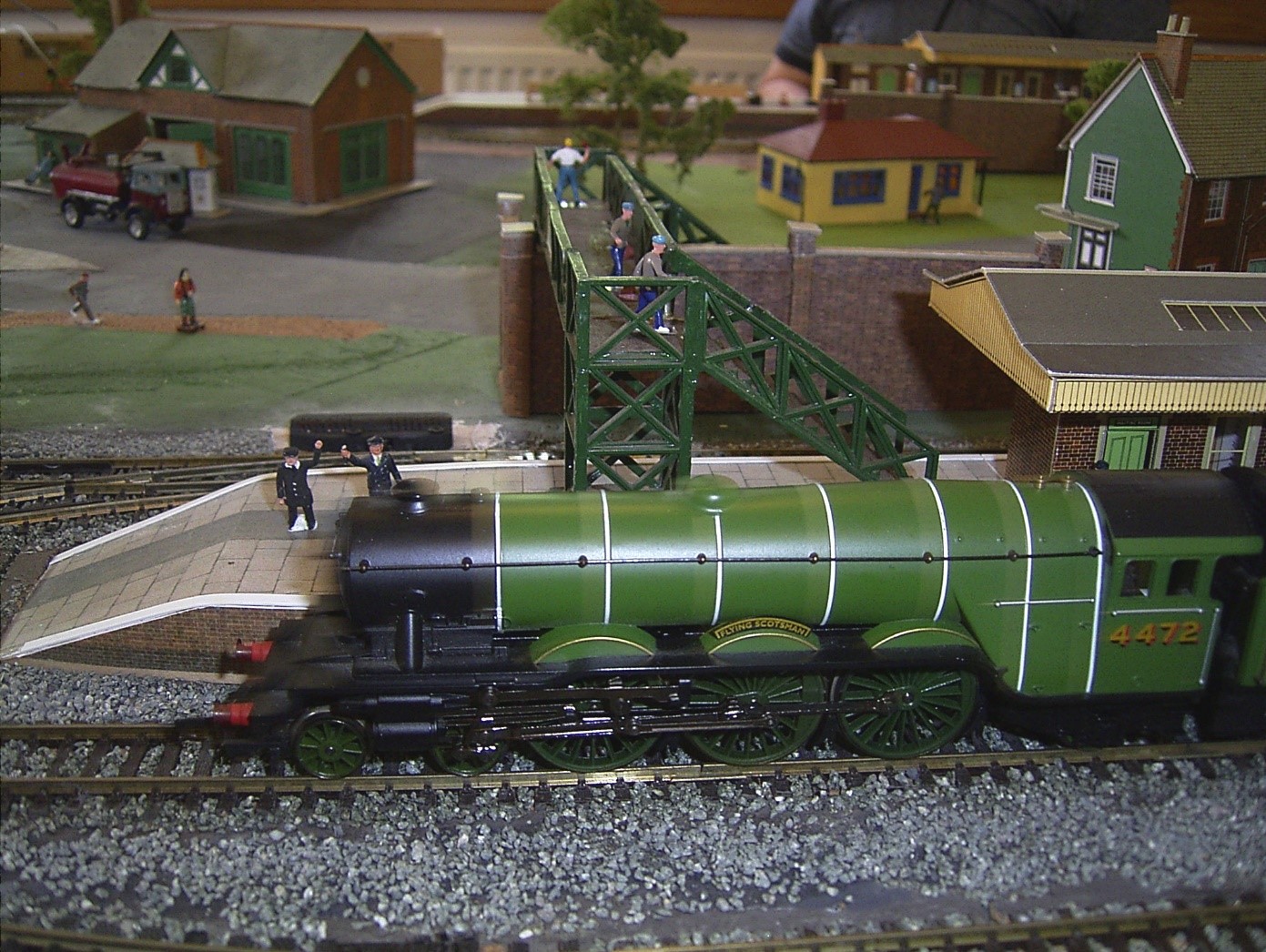 Figure 1: BMRC 10’ x 4’ Board on 05/06/2010. Flying Scotsman on approach to Point No 15 Figure 1: BMRC 10’ x 4’ Board on 05/06/2010. Flying Scotsman on approach to Point No 15